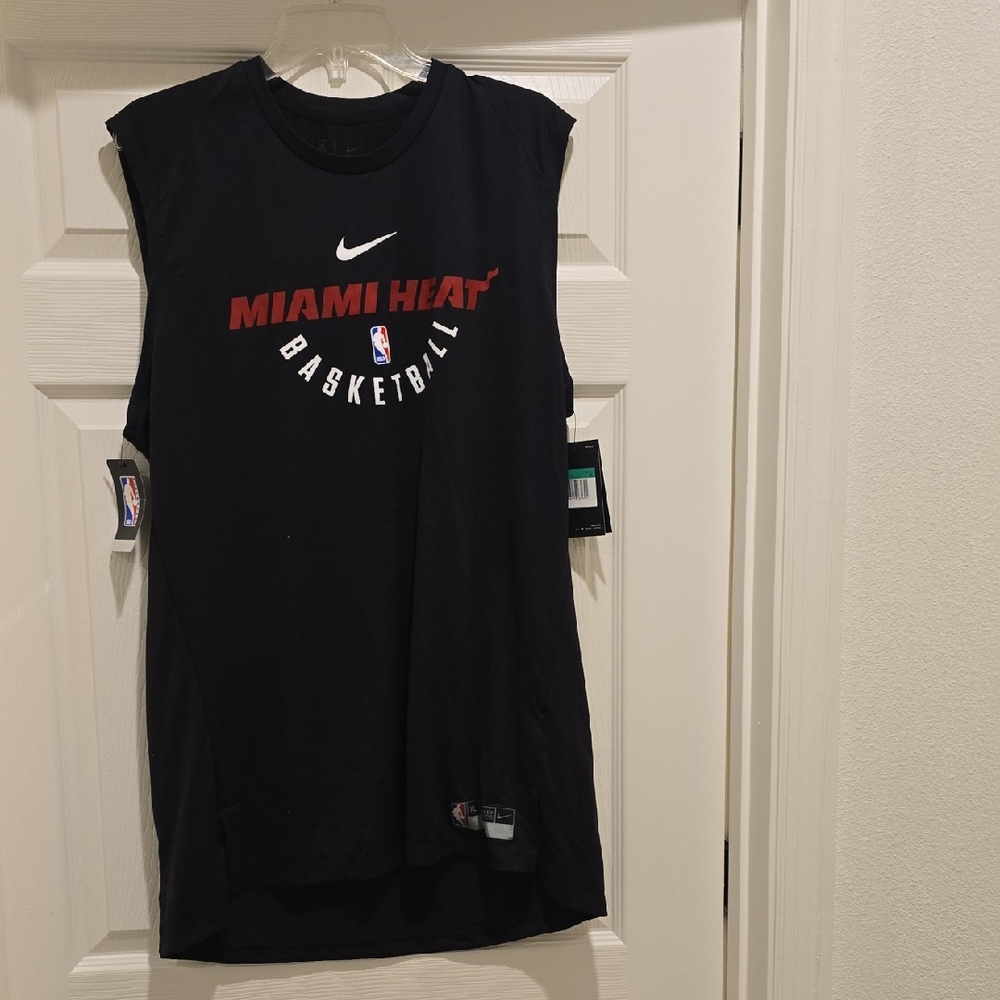 Nike Black Miami Heat Sleeveless Shirt